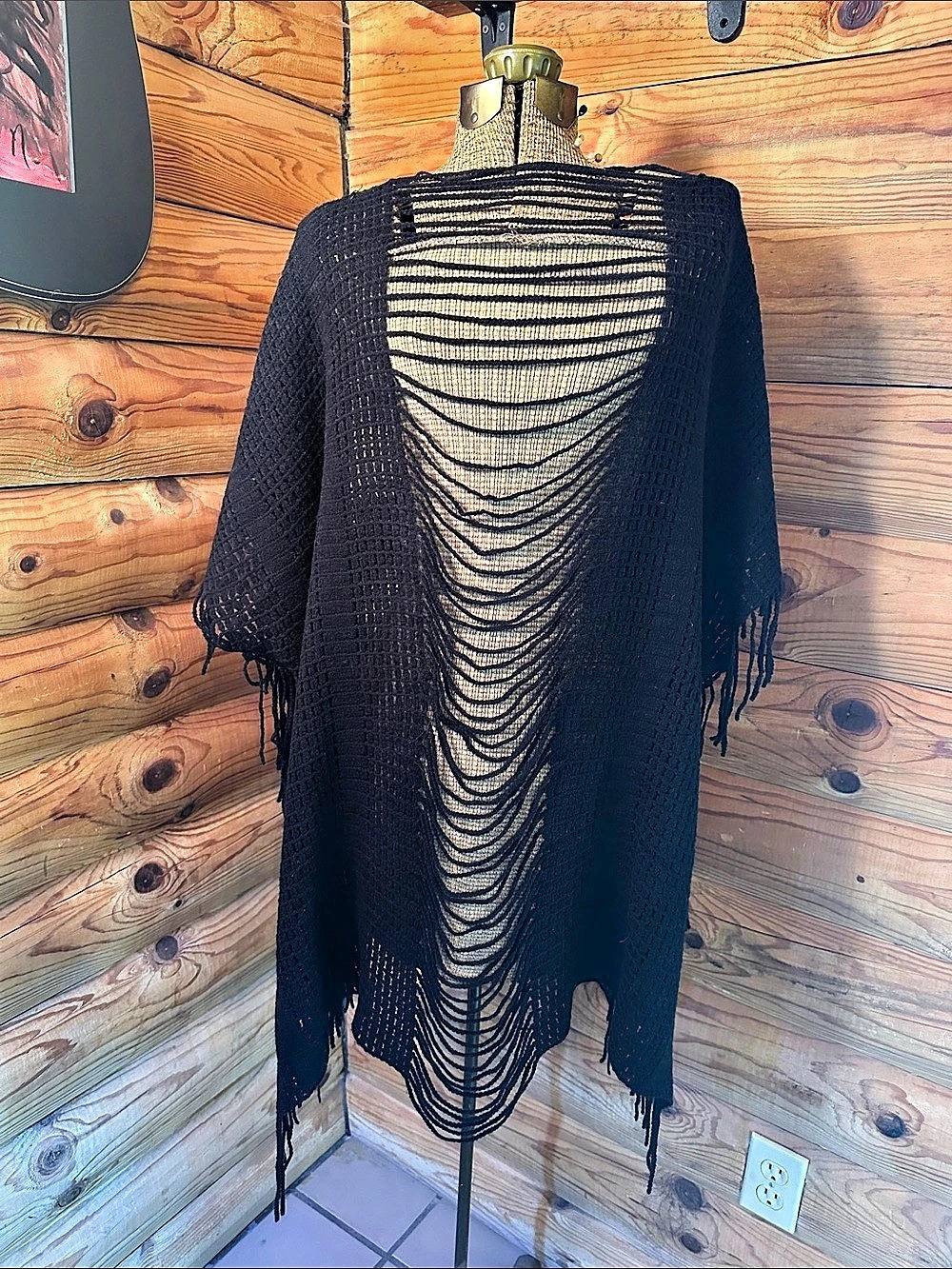 Wild Fern Cottage Shredded Poncho Black NWT